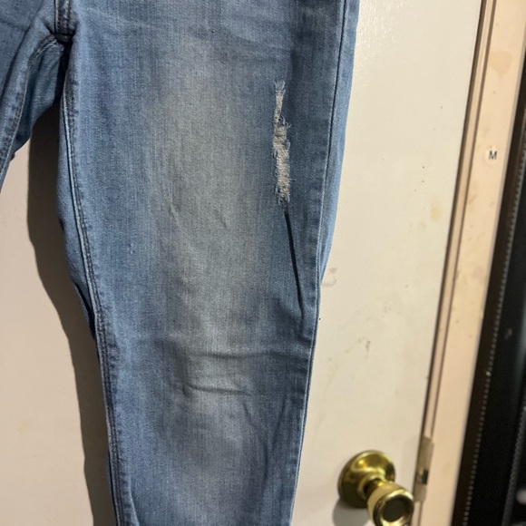 GOGO Jeans High Rise Ankle Crop Size 9 - Picture 6 of 9